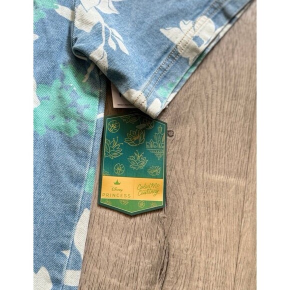 Disney Princess Tiana Prince Naveen denim button down shirt Size Small - Picture 3 of 5